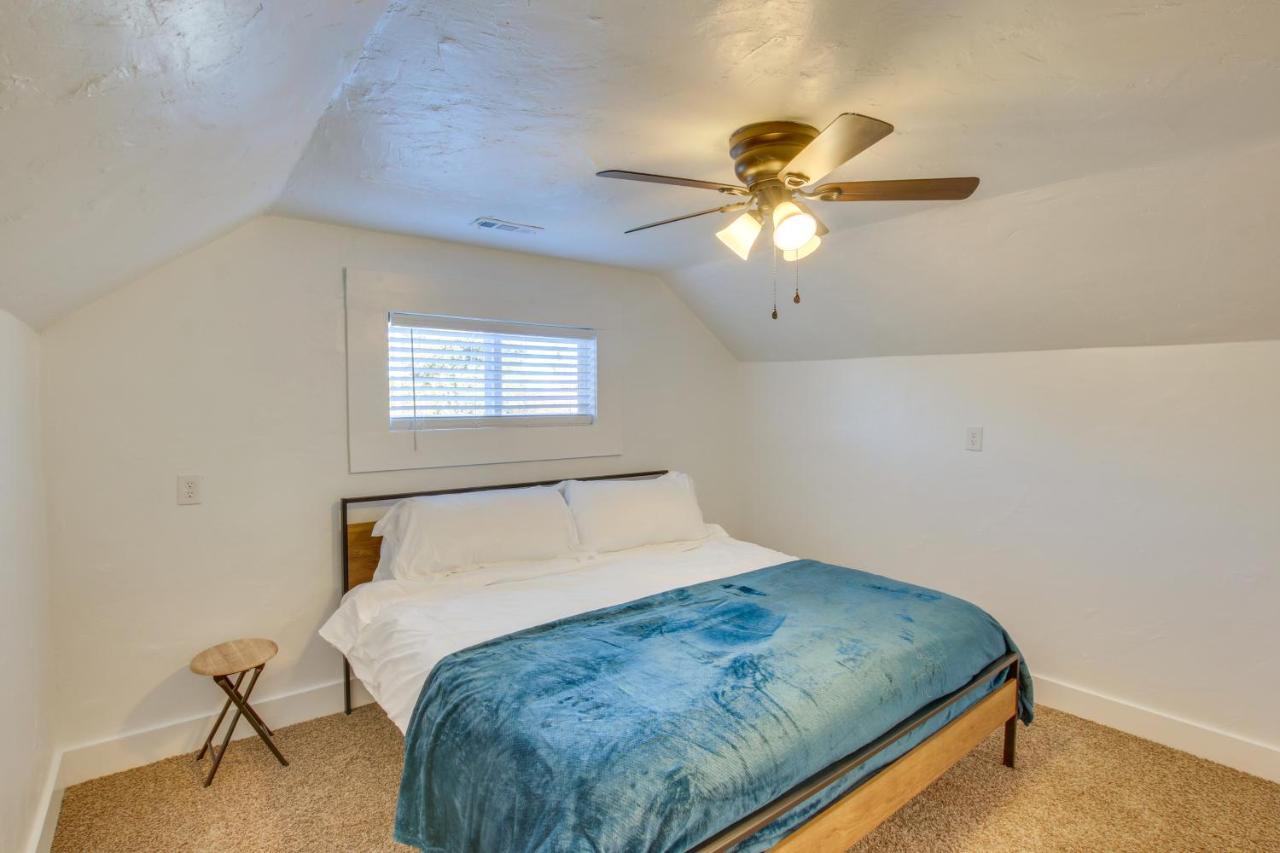 Convenient Logan Apartment - 1 Block To Town! 外观 照片